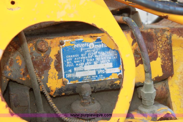 image for item D5026 Ferguson pneumatic roller