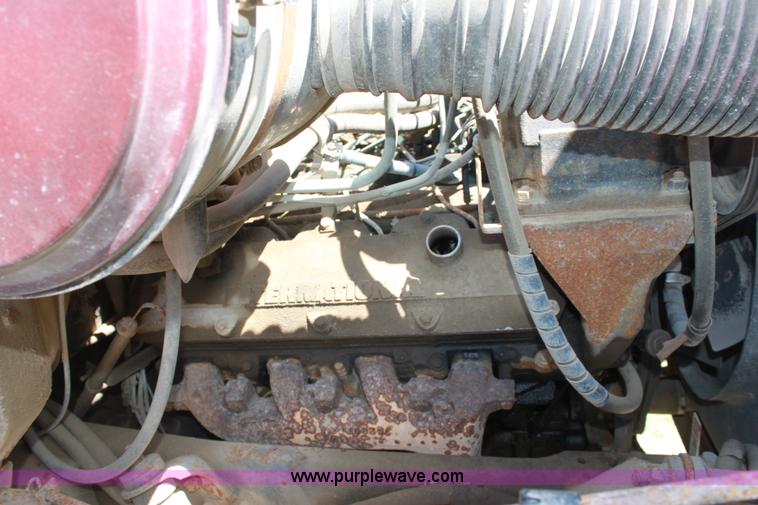 image for item D5028 1986 International 1754 dump truck