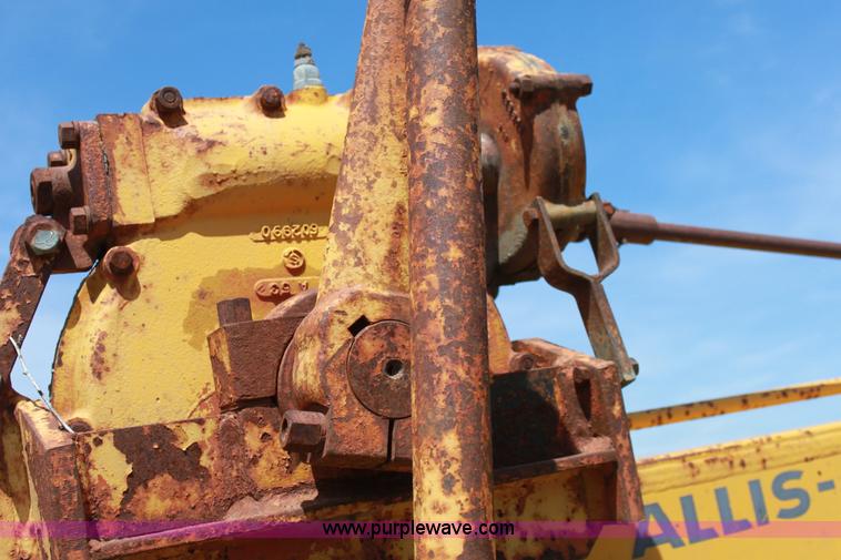 image for item D5030 Allis-Chalmers M100B motor grader