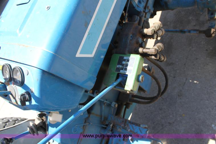 image for item D5038 Ford 1710 tractor