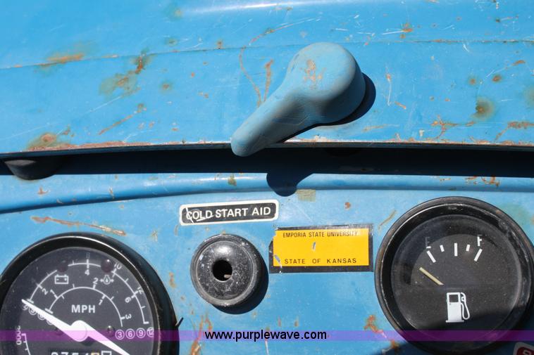 image for item D5038 Ford 1710 tractor