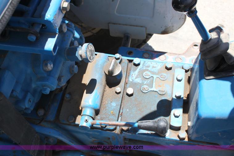 image for item D5038 Ford 1710 tractor