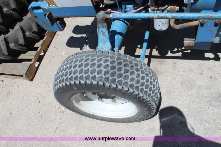 image for item D5038 Ford 1710 tractor