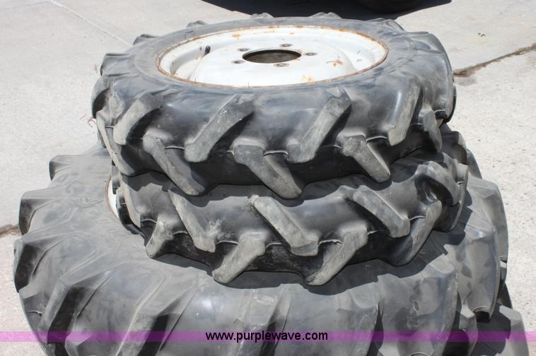 image for item D5038 Ford 1710 tractor