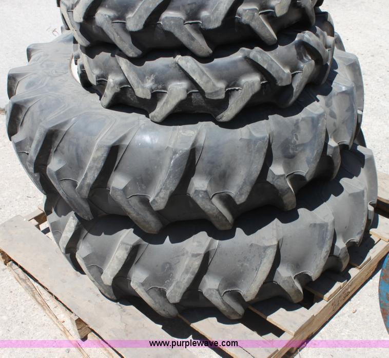 image for item D5038 Ford 1710 tractor