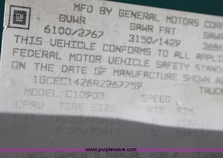 image for item D5046 1994 Chevrolet 1500 pickup truck