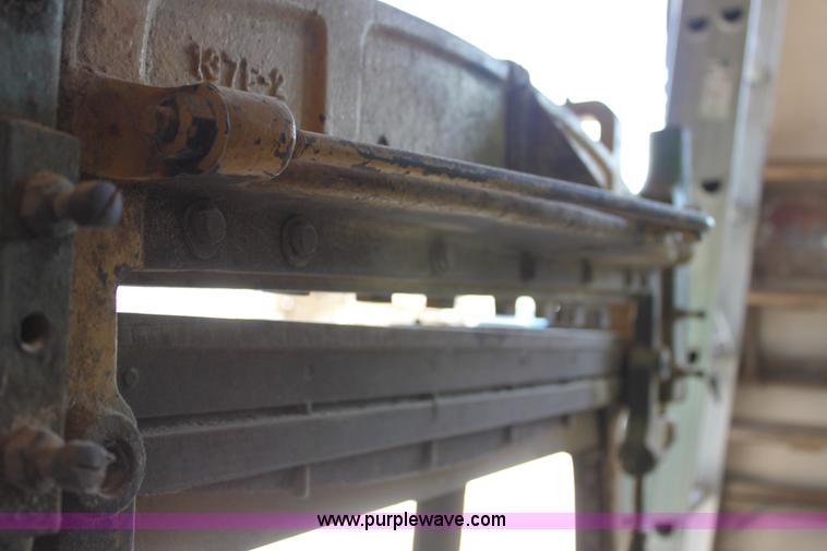 image for item D5059 Peck stove and Wilcox 18 gauge metal shear