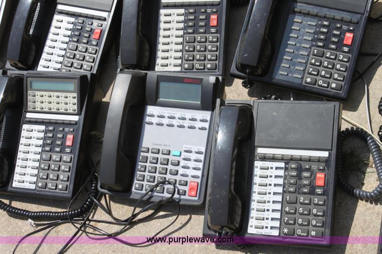 image for item D5060 WIN 440CT telephone system