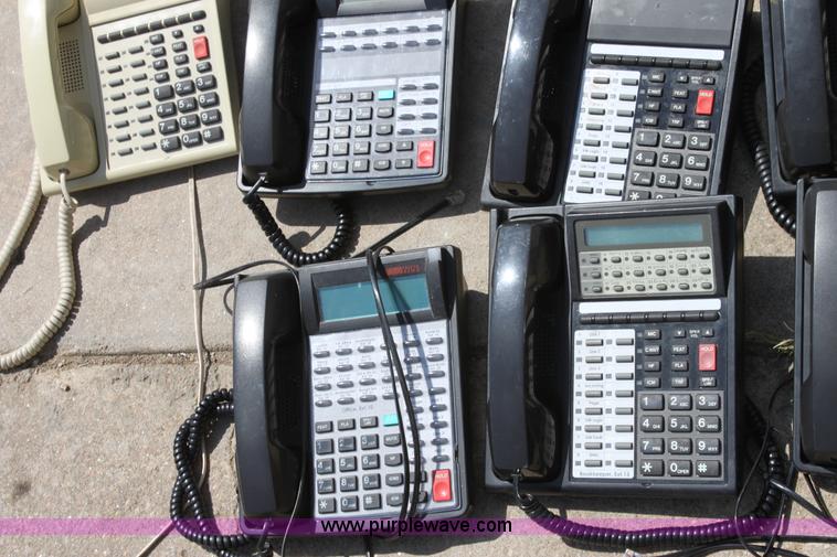 image for item D5060 WIN 440CT telephone system