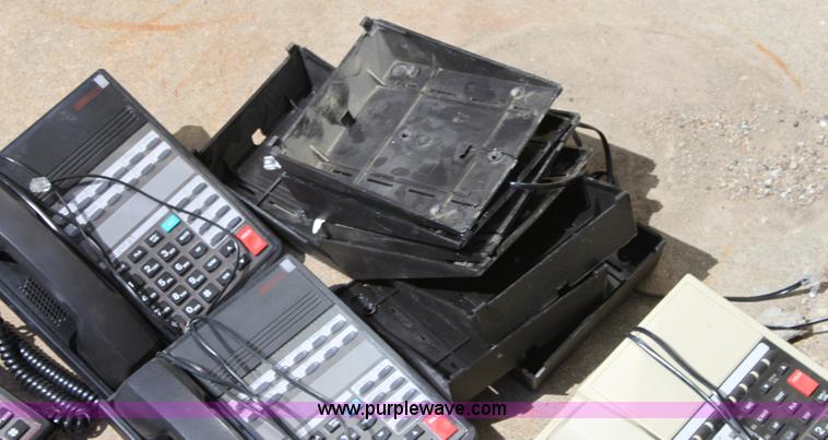 image for item D5060 WIN 440CT telephone system