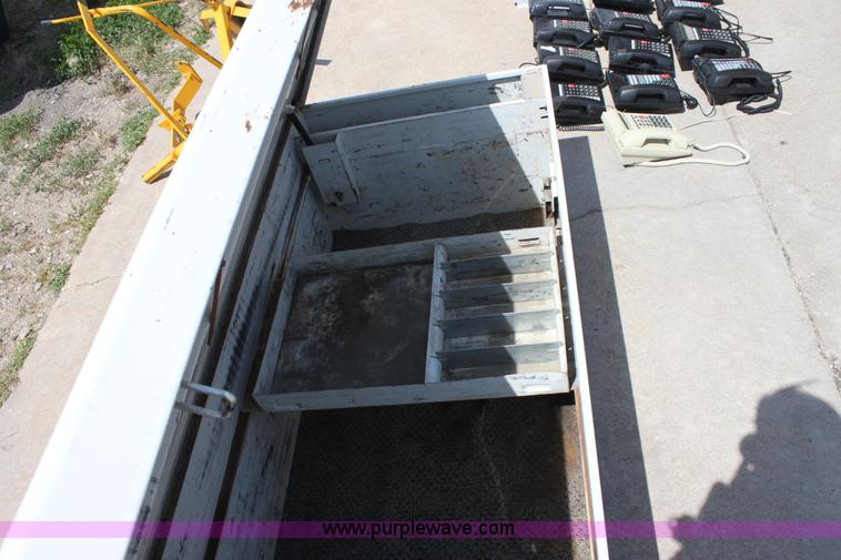 image for item D5061 Weatherguard cross bed toolbox