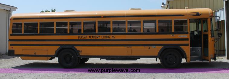 image for item D5063 1992 Blue Bird TC2000 school bus