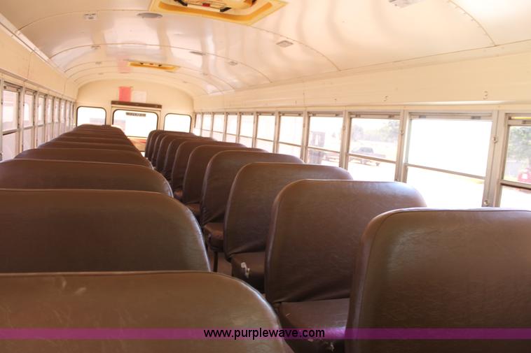 image for item D5063 1992 Blue Bird TC2000 school bus