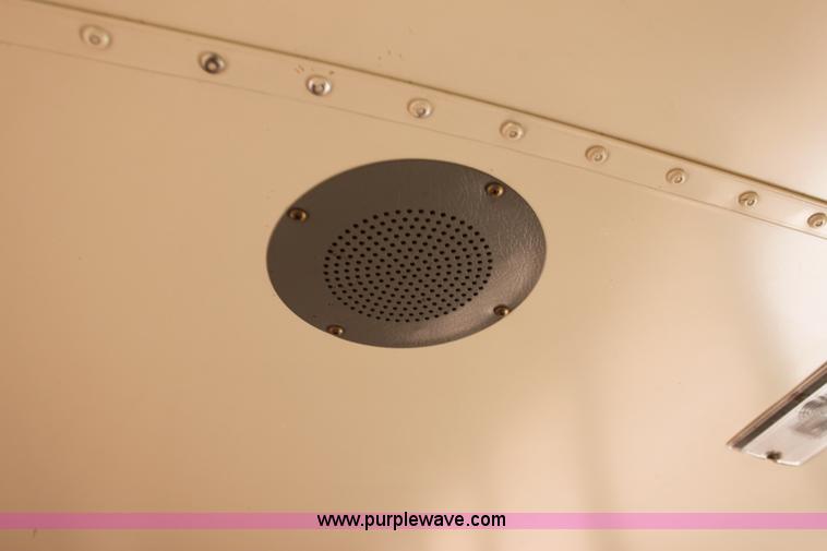 image for item D5063 1992 Blue Bird TC2000 school bus