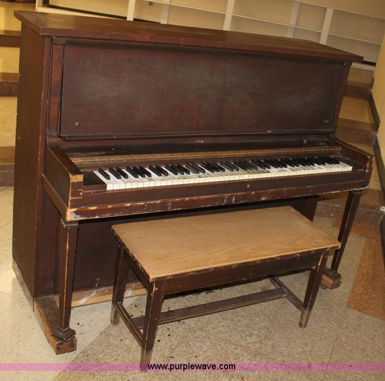 image for item D5103 Bush and Gerts piano