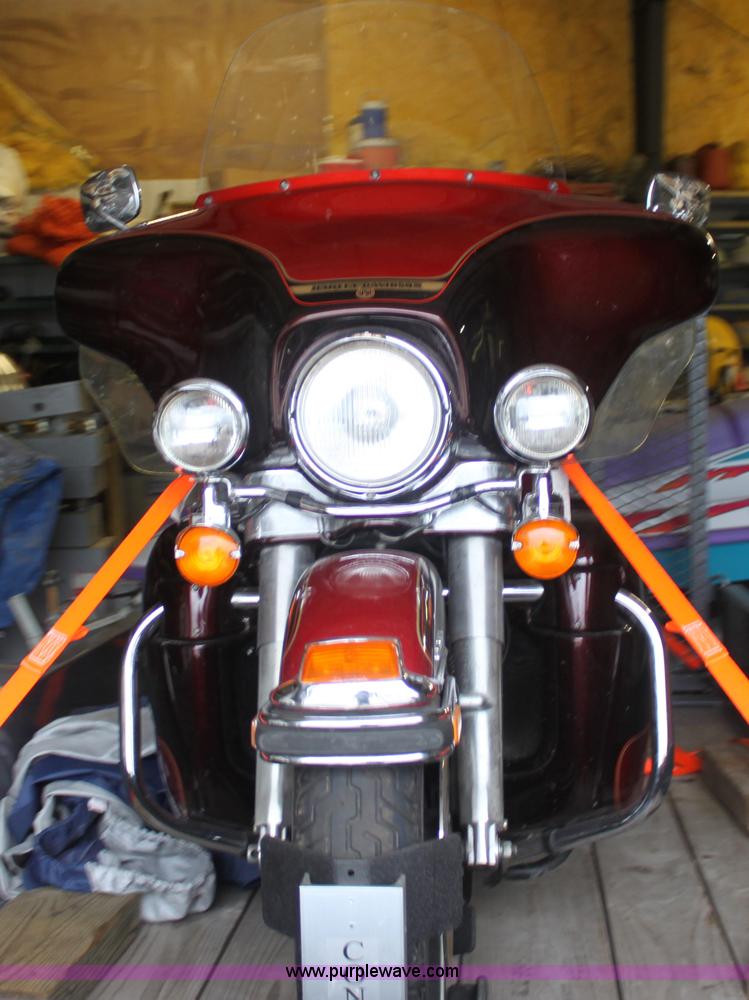 image for item D7532 1990 Harley Electra Glide Ultra Classic motorcycle