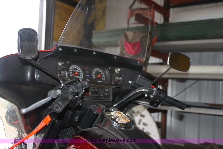 image for item D7532 1990 Harley Electra Glide Ultra Classic motorcycle