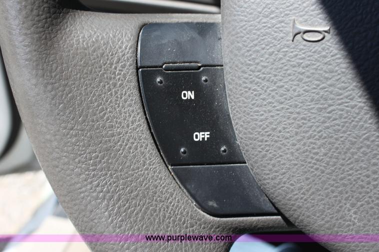 image for item D7810 2007 Ford Crown Victoria Police Interceptor