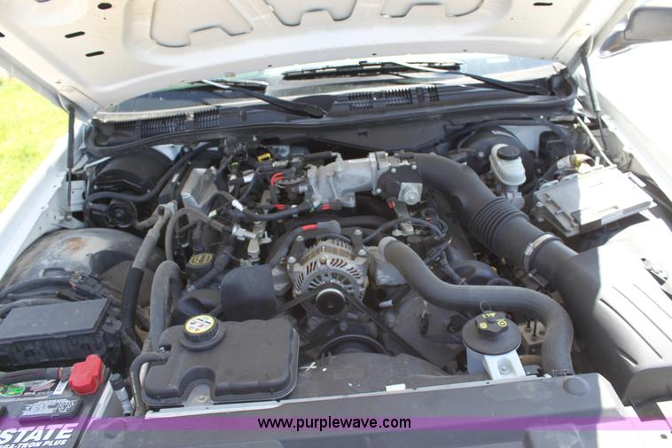 image for item D7810 2007 Ford Crown Victoria Police Interceptor