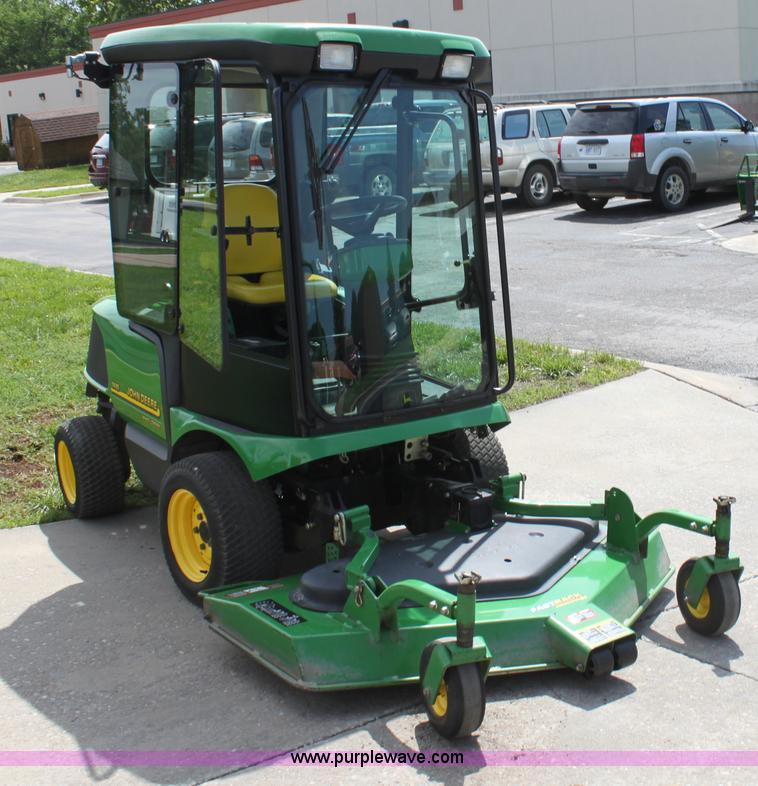image for item D7967 John Deere 1445 mower
