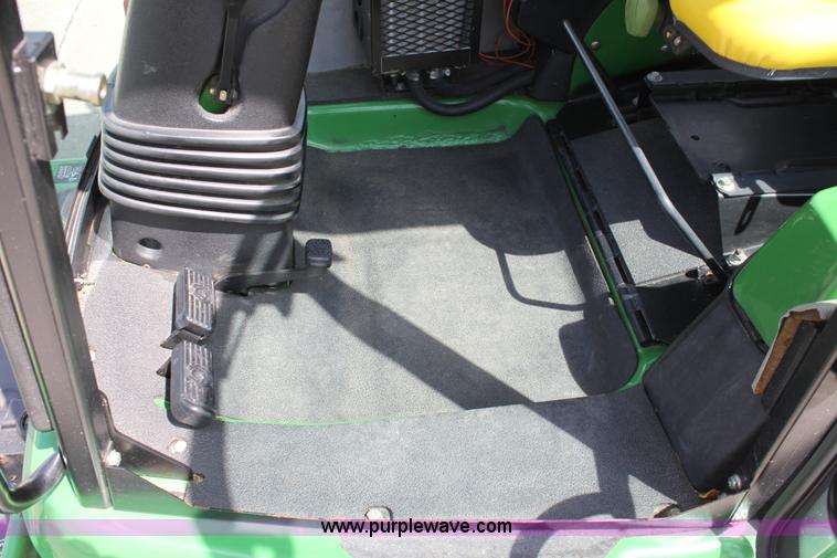 image for item D7967 John Deere 1445 mower