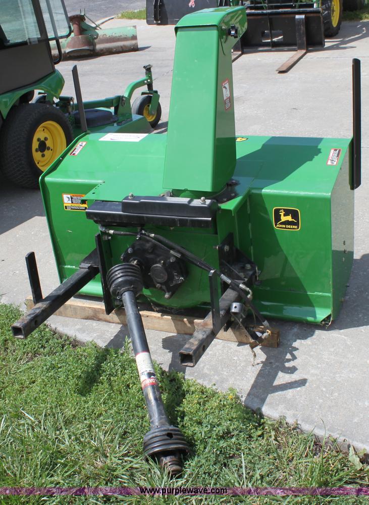 image for item D7968 John Deere 47 snow blower