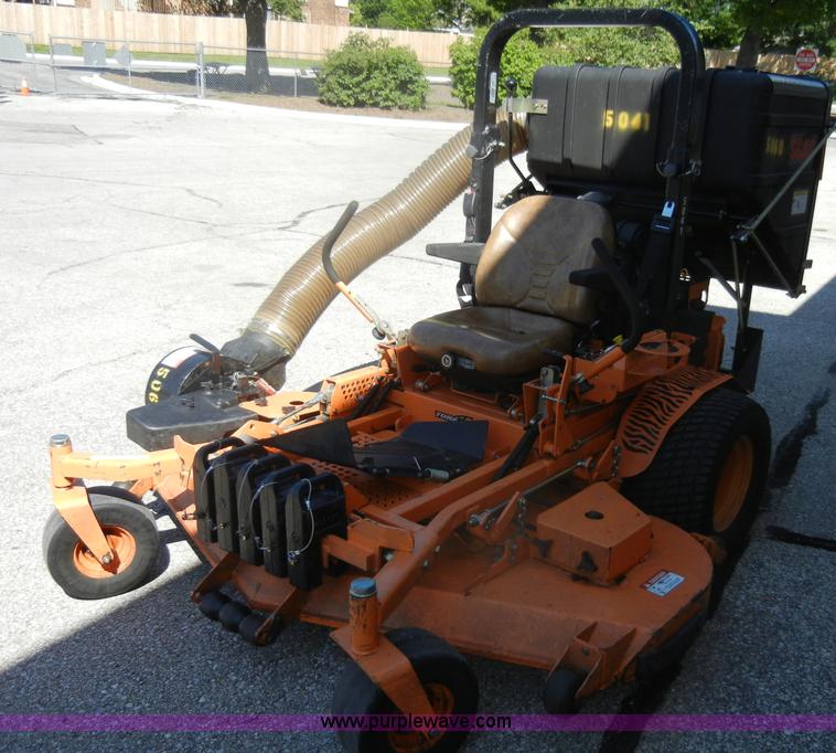 image for item K9215 2007 Scag Turf Tiger ZTR mower