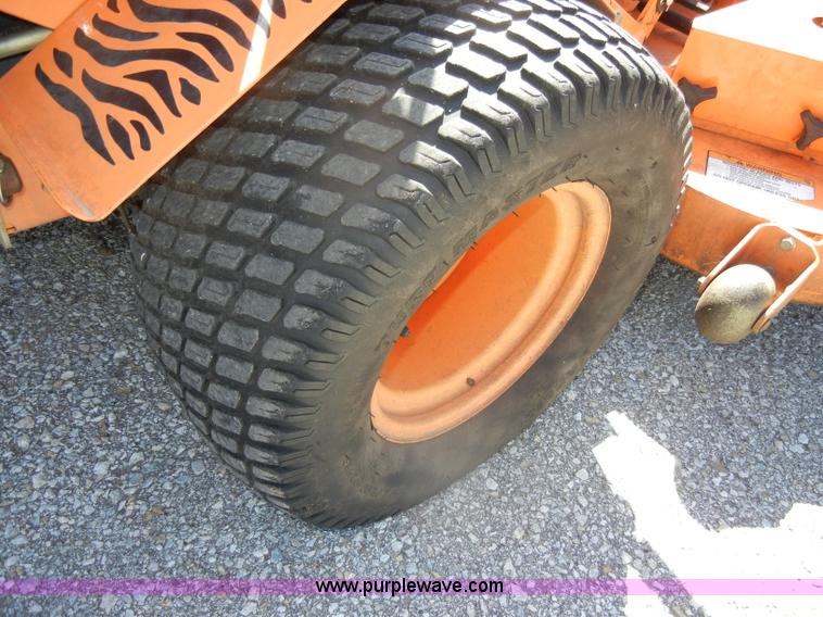 image for item K9215 2007 Scag Turf Tiger ZTR mower