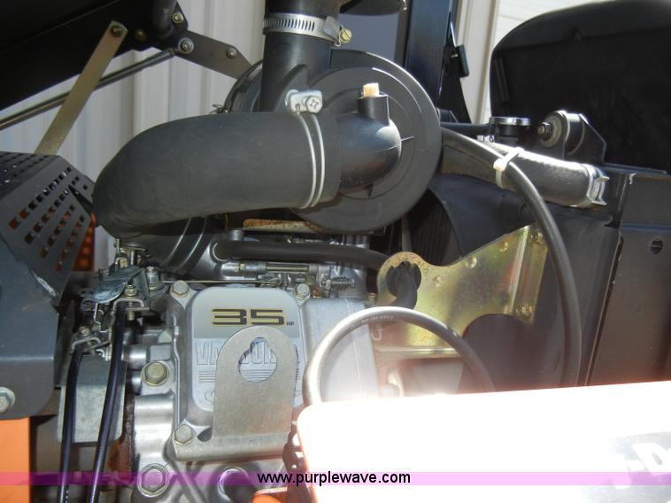 image for item K9215 2007 Scag Turf Tiger ZTR mower