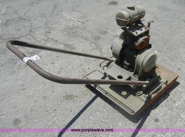 image for item K9246 Wacker packer