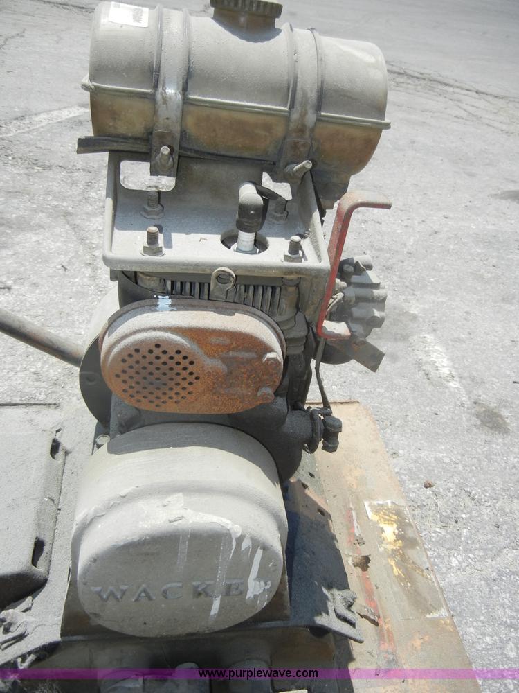 image for item K9246 Wacker packer