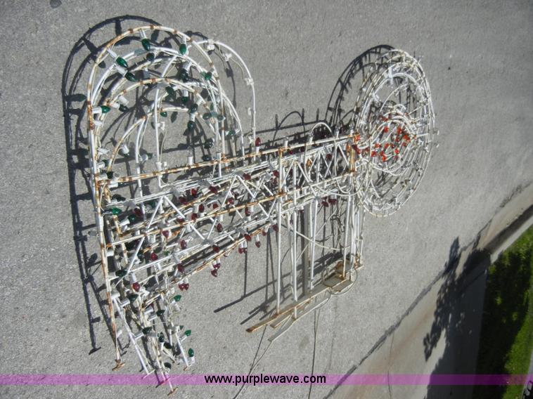 image for item M9534 (7) light up Christmas candles