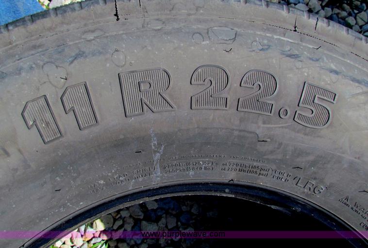 image for item N9061 (2) steer tires