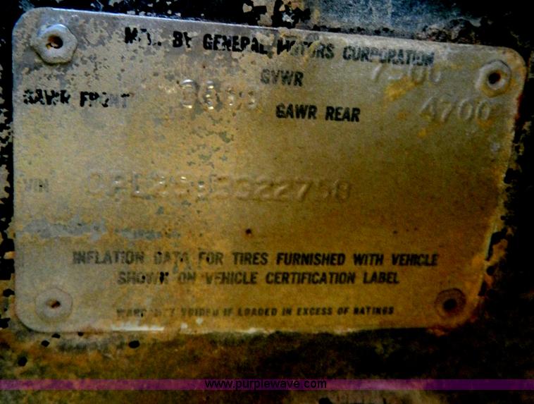 image for item T9853 1979 Chevrolet Step Van 20 multi stop delivery van