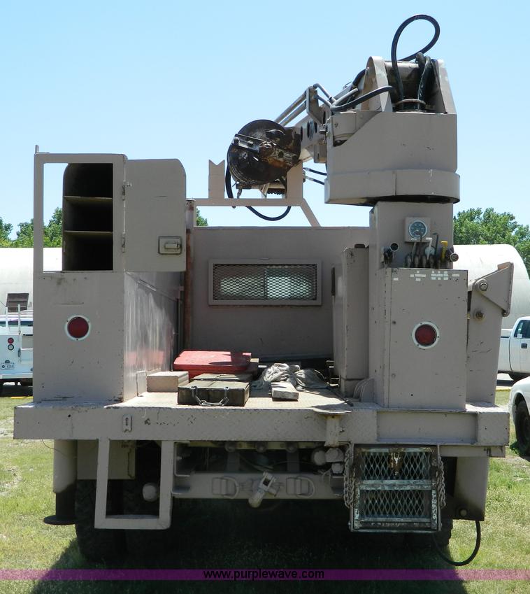 image for item T9854 1972 GMC utility service truck