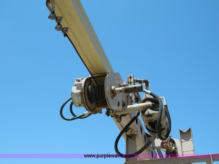 image for item T9854 1972 GMC utility service truck