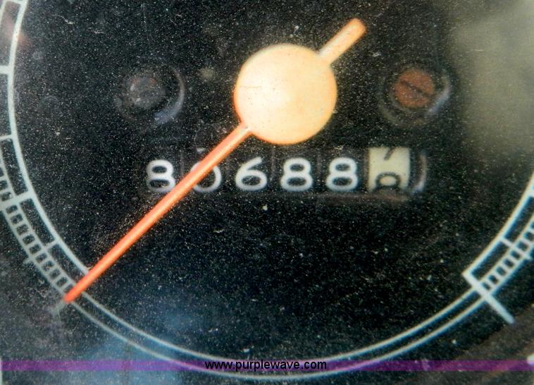 image for item T9854 1972 GMC utility service truck