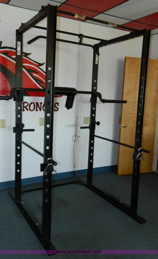 image for item T9863 Squat rack exercise machine