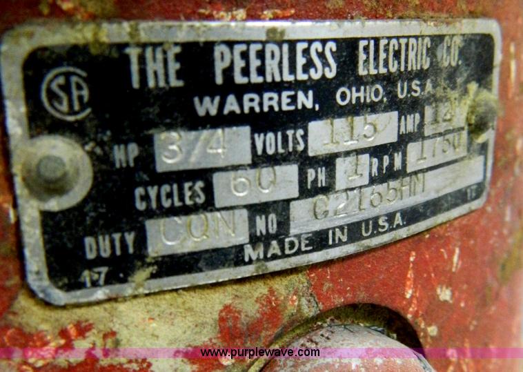 image for item T9866 Peerless 17" floor buffer