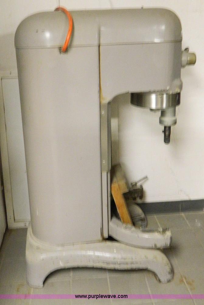 image for item T9876 Hobart HH600 commercial mixer