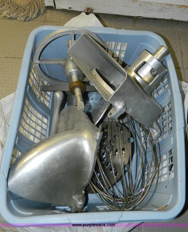 image for item T9876 Hobart HH600 commercial mixer