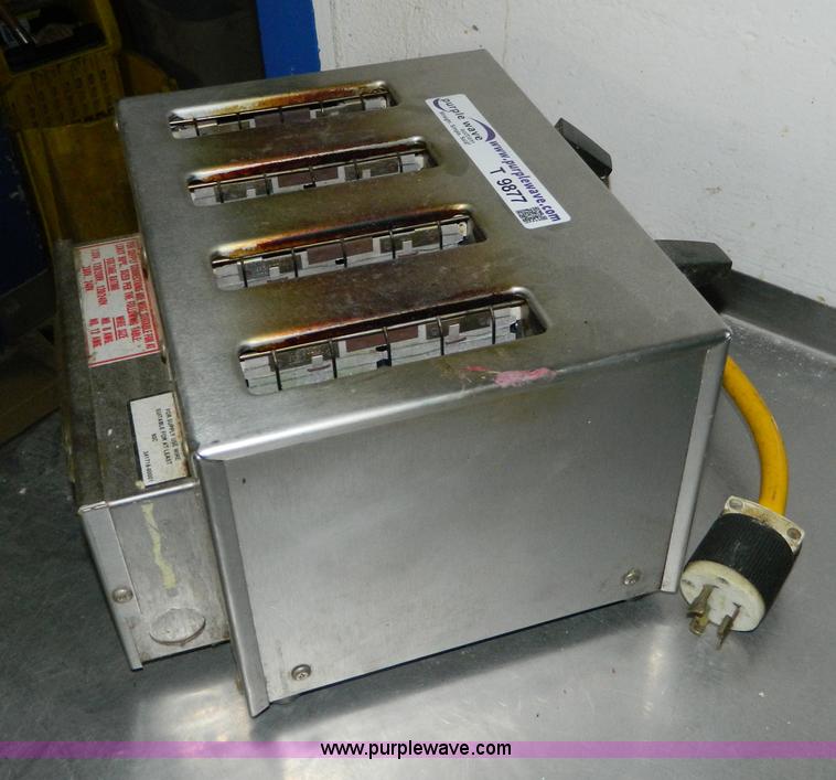 image for item T9877 Hobart ET-26 commercial toaster