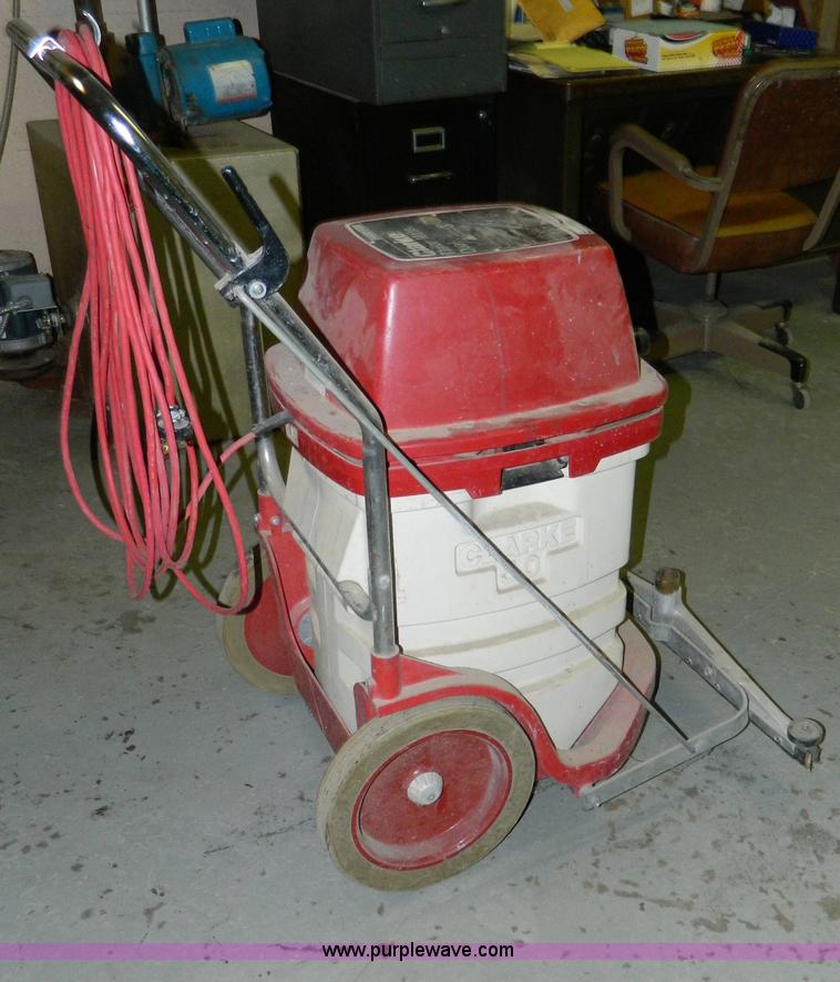 image for item T9886 Clarke Tailor Mate floor scrubber