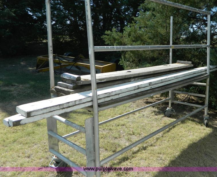 image for item T9891 (3) 8'L aluminum scaffolds