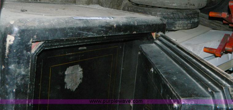 image for item T9895 Vintage cast safe