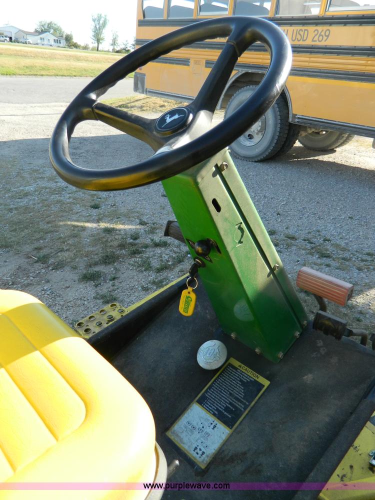 image for item T9897 John Deere F911 mower