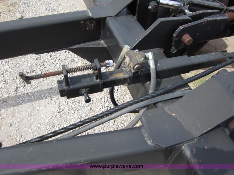 image for item A3878 2009 Elk Creek implement caddy