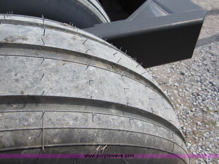 image for item A3878 2009 Elk Creek implement caddy