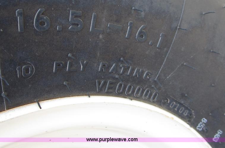 image for item A3878 2009 Elk Creek implement caddy