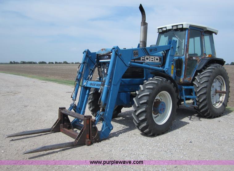 image for item A3880 1992 Ford 8730 MFWD tractor